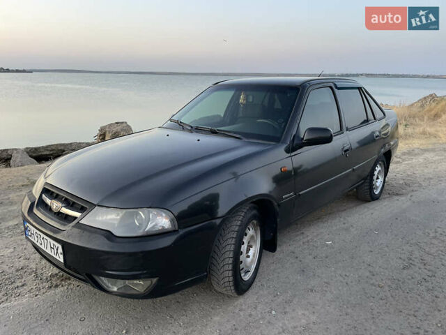Чорний Деу Нексія, об'ємом двигуна 1.6 л та пробігом 177 тис. км за 2500 $, фото 1 на Automoto.ua