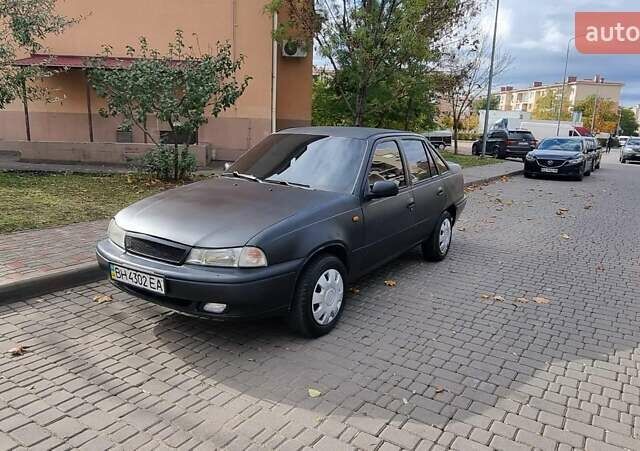 Дэу Нексия 2010 в Одессе на Automoto.ua Черный Дэу Нексия, объемом двигателя 1.6 л и пробегом 157 тыс. км за 2100 $, фото 1 на Automoto.ua