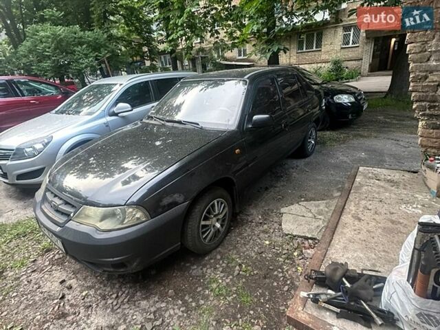 Чорний Деу Нексія, об'ємом двигуна 1.5 л та пробігом 330 тис. км за 1800 $, фото 1 на Automoto.ua