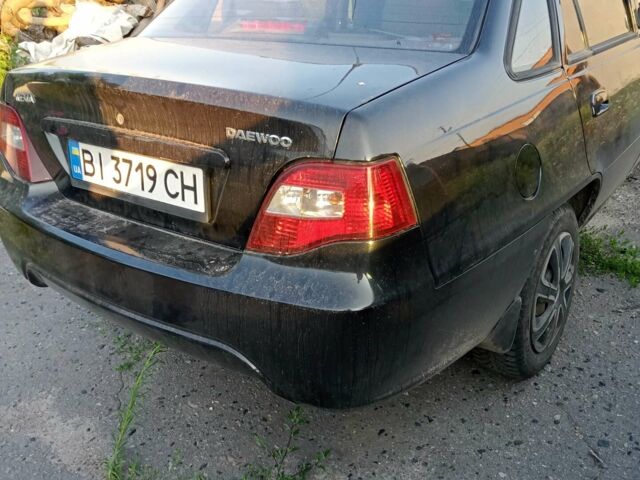 Черный Дэу Нексия, объемом двигателя 1.5 л и пробегом 150 тыс. км за 3200 $, фото 1 на Automoto.ua
