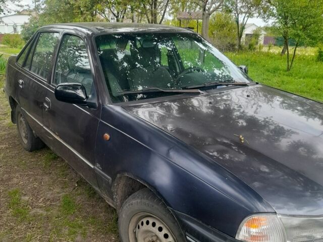 Фіолетовий Деу Нексія, об'ємом двигуна 0 л та пробігом 230 тис. км за 967 $, фото 1 на Automoto.ua