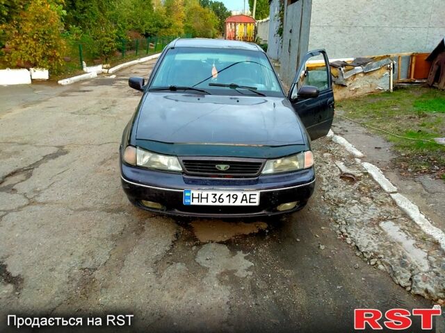 Деу Нексія 1996 у Одесі на Automoto.ua Фіолетовий Деу Нексія, об'ємом двигуна 1.5 л та пробігом 111 тис. км за 1350 $, фото 1 на Automoto.ua