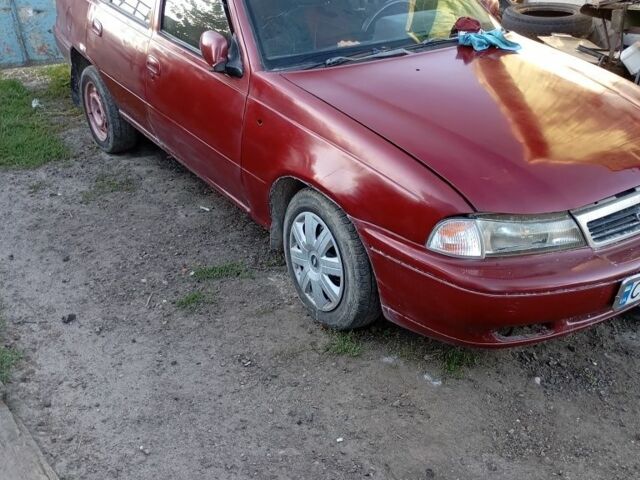 Деу Нексія 1996 у Житомирі на Automoto.ua Червоний Деу Нексія, об'ємом двигуна 1.5 л та пробігом 230 тис. км за 1100 $, фото 1 на Automoto.ua