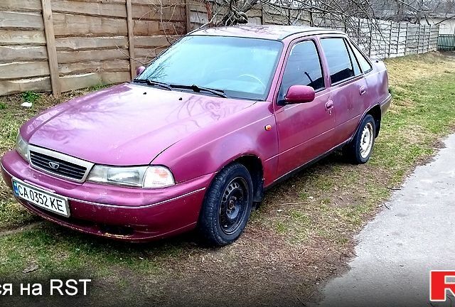 Красный Дэу Нексия, объемом двигателя 1.5 л и пробегом 0 тыс. км за 850 $, фото 1 на Automoto.ua