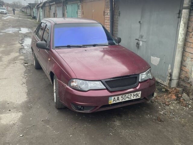 Червоний Деу Нексія, об'ємом двигуна 1.5 л та пробігом 30 тис. км за 1700 $, фото 1 на Automoto.ua