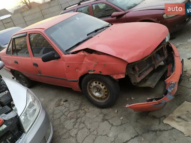 Червоний Деу Нексія, об'ємом двигуна 1.5 л та пробігом 147 тис. км за 300 $, фото 1 на Automoto.ua
