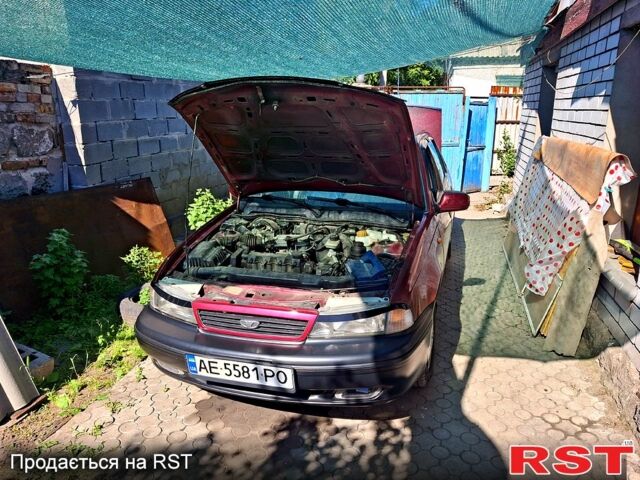 Красный Дэу Нексия, объемом двигателя 1.5 л и пробегом 250 тыс. км за 1800 $, фото 1 на Automoto.ua