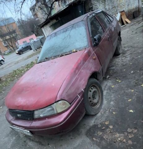 Красный Дэу Нексия, объемом двигателя 1.5 л и пробегом 250 тыс. км за 250 $, фото 1 на Automoto.ua
