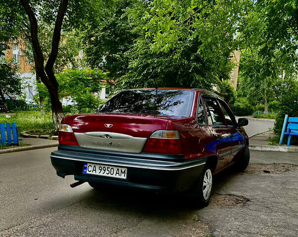 Червоний Деу Нексія, об'ємом двигуна 0 л та пробігом 108 тис. км за 3000 $, фото 1 на Automoto.ua