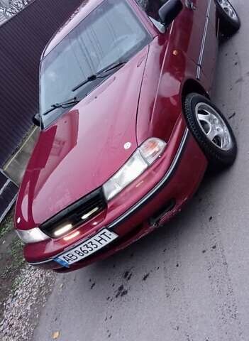 Красный Дэу Нексия, объемом двигателя 1.45 л и пробегом 270 тыс. км за 1350 $, фото 1 на Automoto.ua