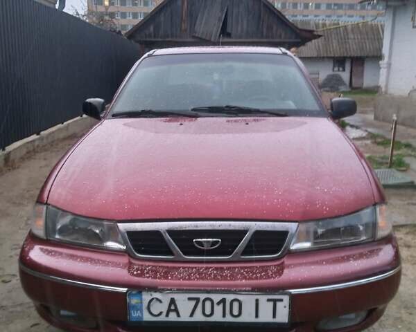 Червоний Деу Нексія, об'ємом двигуна 1.5 л та пробігом 219 тис. км за 2200 $, фото 1 на Automoto.ua