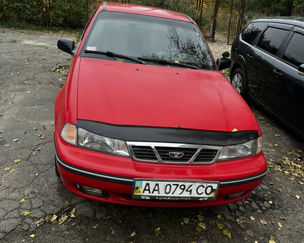 Красный Дэу Нексия, объемом двигателя 1.5 л и пробегом 170 тыс. км за 1250 $, фото 1 на Automoto.ua