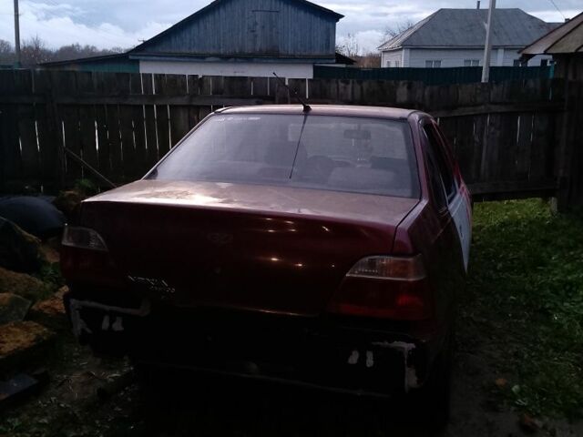 Красный Дэу Нексия, объемом двигателя 0 л и пробегом 190 тыс. км за 750 $, фото 1 на Automoto.ua