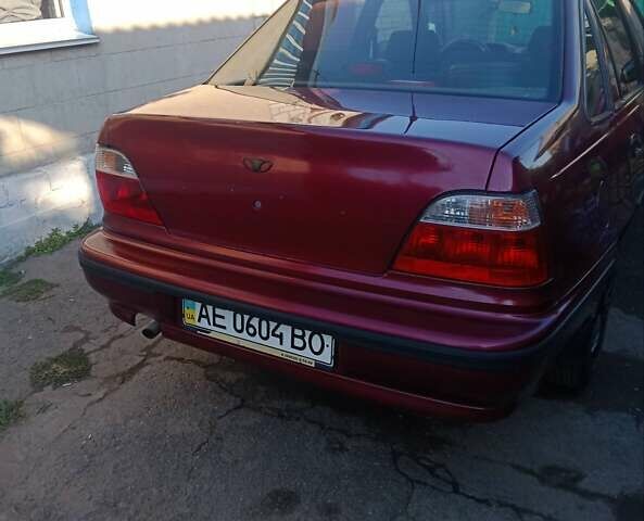Красный Дэу Нексия, объемом двигателя 1.5 л и пробегом 100 тыс. км за 2650 $, фото 1 на Automoto.ua