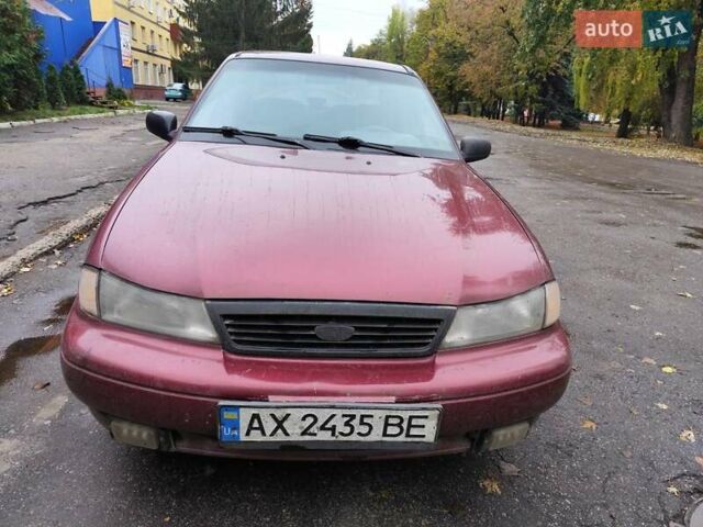 Красный Дэу Нексия, объемом двигателя 1.5 л и пробегом 181 тыс. км за 1450 $, фото 1 на Automoto.ua