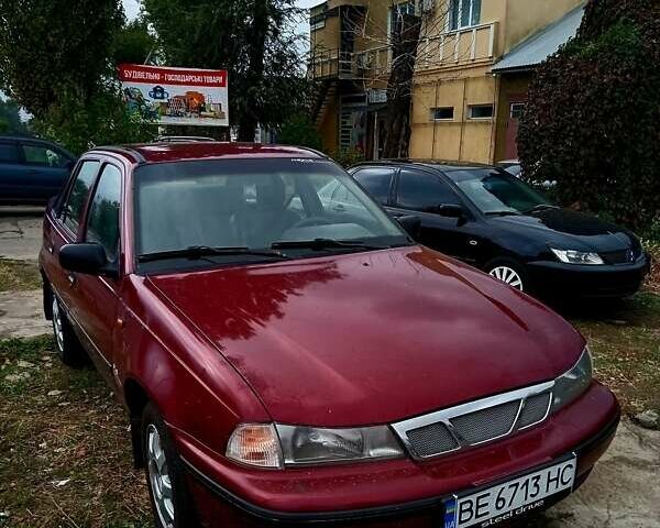 Красный Дэу Нексия, объемом двигателя 1.5 л и пробегом 260 тыс. км за 1422 $, фото 1 на Automoto.ua