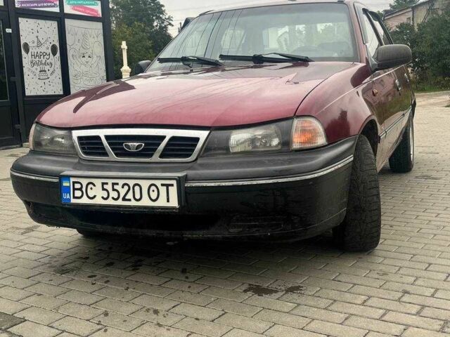 Красный Дэу Нексия, объемом двигателя 1.5 л и пробегом 220 тыс. км за 1097 $, фото 1 на Automoto.ua