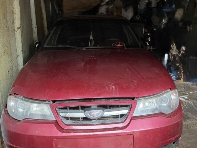 Червоний Деу Нексія, об'ємом двигуна 1.6 л та пробігом 3 тис. км за 500 $, фото 1 на Automoto.ua