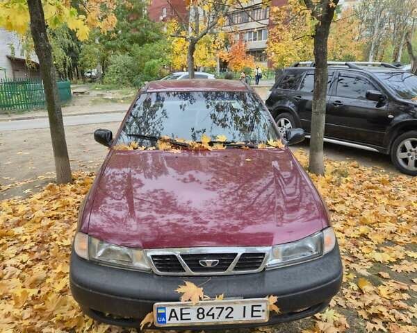 Червоний Деу Нексія, об'ємом двигуна 1.5 л та пробігом 137 тис. км за 900 $, фото 1 на Automoto.ua