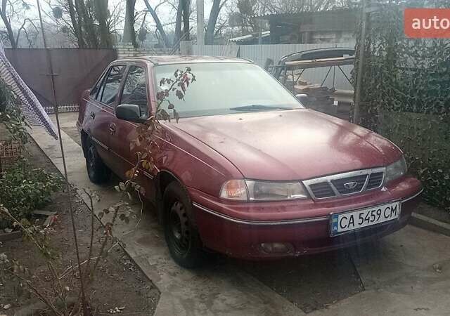 Красный Дэу Нексия, объемом двигателя 1.5 л и пробегом 150 тыс. км за 1700 $, фото 1 на Automoto.ua