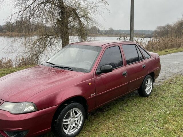 Червоний Деу Нексія, об'ємом двигуна 0 л та пробігом 160 тис. км за 1700 $, фото 1 на Automoto.ua