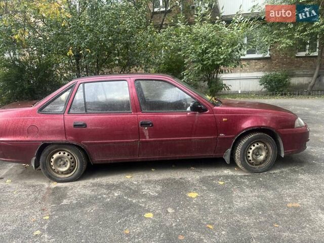 Червоний Деу Нексія, об'ємом двигуна 1.5 л та пробігом 140 тис. км за 2500 $, фото 1 на Automoto.ua