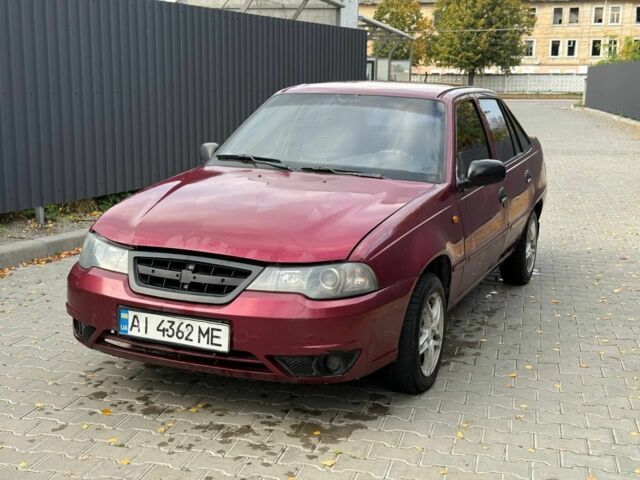 Красный Дэу Нексия, объемом двигателя 1.5 л и пробегом 170 тыс. км за 1305 $, фото 1 на Automoto.ua