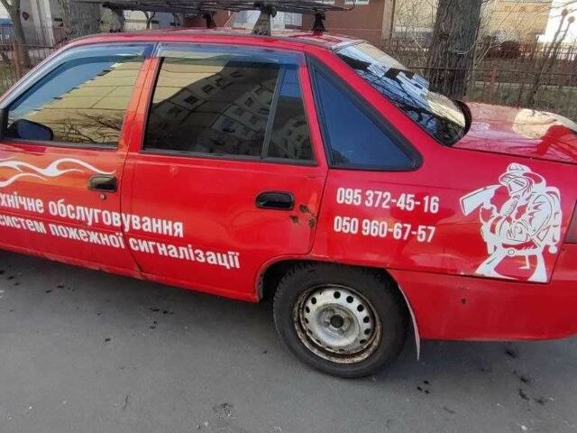 Червоний Деу Нексія, об'ємом двигуна 0 л та пробігом 250 тис. км за 1129 $, фото 1 на Automoto.ua
