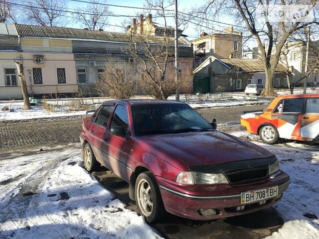 Червоний Деу Нексія, об'ємом двигуна 1.6 л та пробігом 85 тис. км за 2900 $, фото 1 на Automoto.ua