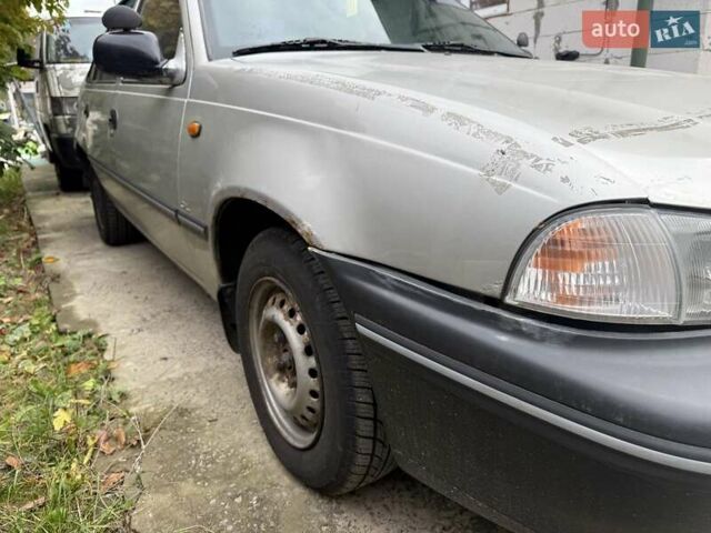 Дэу Нексия, объемом двигателя 1.49 л и пробегом 103 тыс. км за 1794 $, фото 1 на Automoto.ua