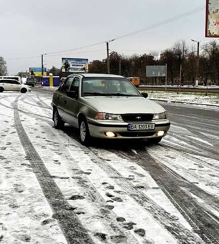 Деу Нексія, об'ємом двигуна 1.5 л та пробігом 250 тис. км за 1650 $, фото 1 на Automoto.ua