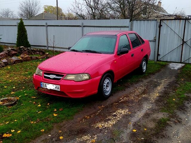 Дэу Нексия, объемом двигателя 1.6 л и пробегом 200 тыс. км за 1700 $, фото 1 на Automoto.ua