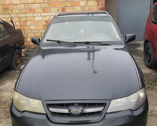 Дэу Нексия, объемом двигателя 1.5 л и пробегом 200 тыс. км за 2400 $, фото 1 на Automoto.ua