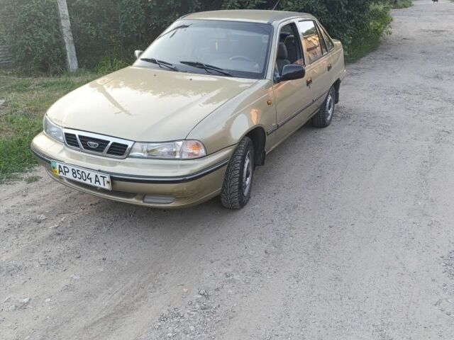 Жовтий Деу Нексія, об'ємом двигуна 1.5 л та пробігом 74 тис. км за 1500 $, фото 1 на Automoto.ua