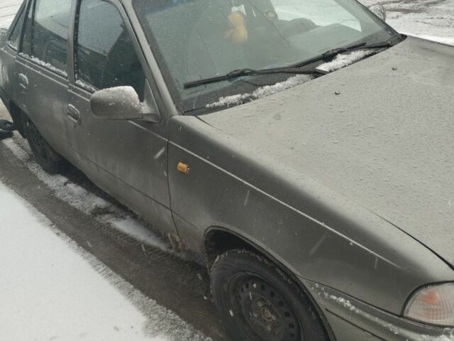 Сірий Деу Нексія, об'ємом двигуна 1.5 л та пробігом 3 тис. км за 855 $, фото 1 на Automoto.ua