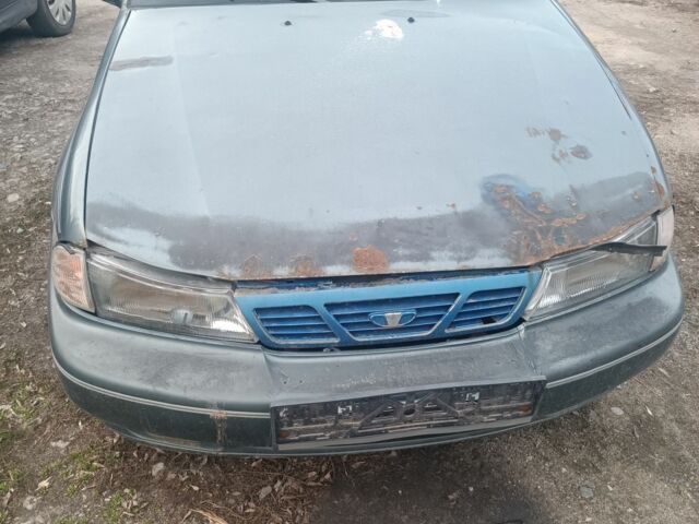 Серый Дэу Нексия, объемом двигателя 0 л и пробегом 999 тыс. км за 373 $, фото 1 на Automoto.ua