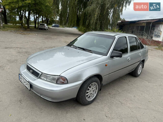 Серый Дэу Нексия, объемом двигателя 1.5 л и пробегом 170 тыс. км за 2300 $, фото 1 на Automoto.ua