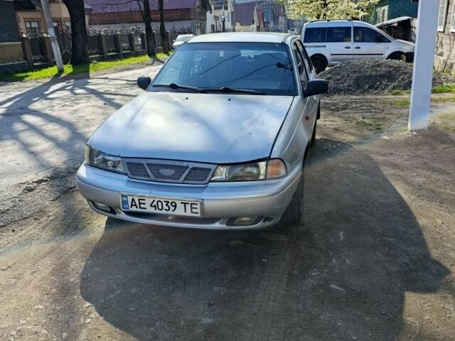 Сірий Деу Нексія, об'ємом двигуна 0 л та пробігом 300 тис. км за 950 $, фото 1 на Automoto.ua