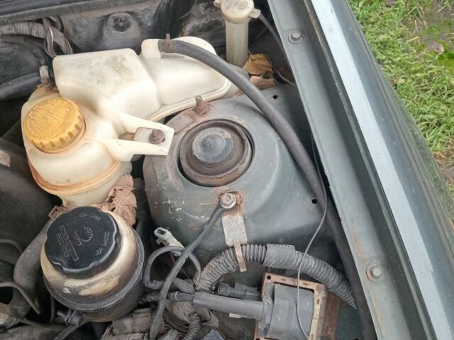 Серый Дэу Нексия, объемом двигателя 0 л и пробегом 430 тыс. км за 790 $, фото 1 на Automoto.ua