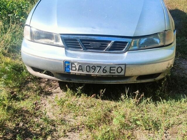 Сірий Деу Нексія, об'ємом двигуна 1.5 л та пробігом 200 тис. км за 1100 $, фото 1 на Automoto.ua