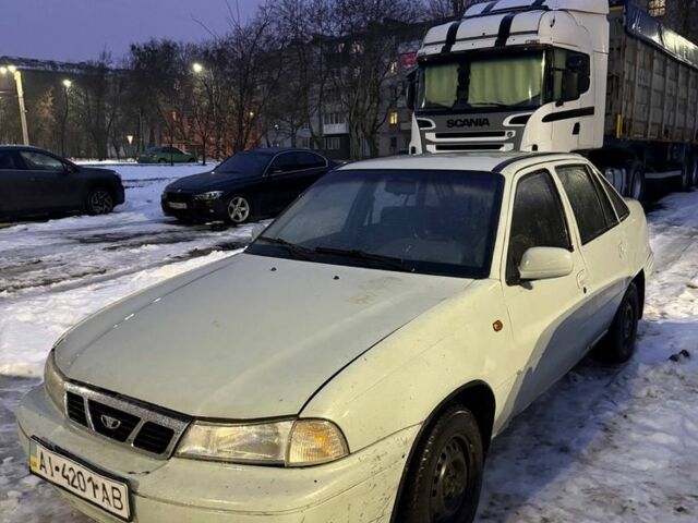 Сірий Деу Нексія, об'ємом двигуна 1.5 л та пробігом 150 тис. км за 650 $, фото 1 на Automoto.ua