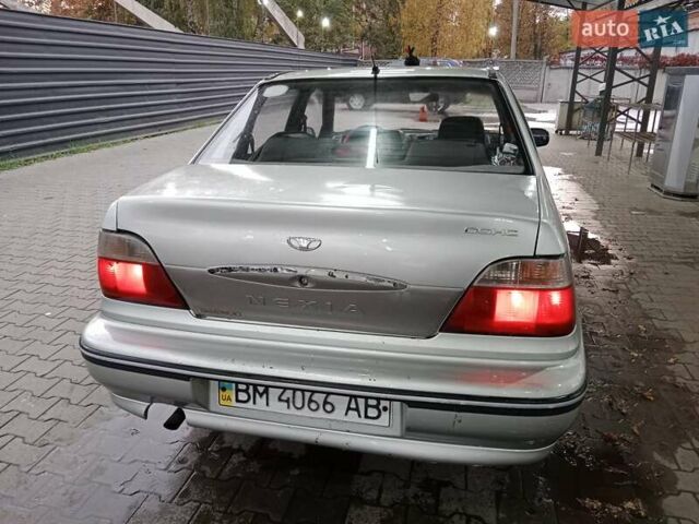 Сірий Деу Нексія, об'ємом двигуна 1.5 л та пробігом 282 тис. км за 1900 $, фото 1 на Automoto.ua