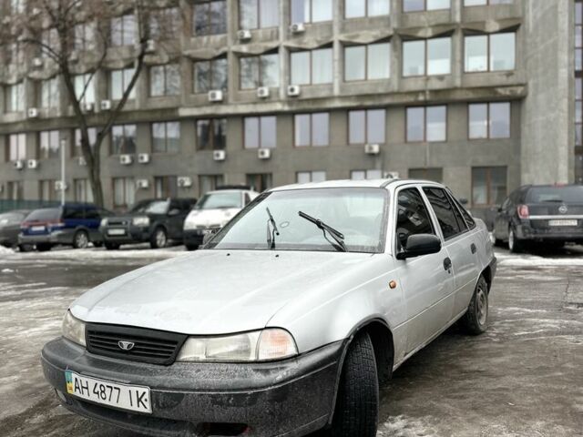 Серый Дэу Нексия, объемом двигателя 1.5 л и пробегом 200 тыс. км за 383 $, фото 1 на Automoto.ua