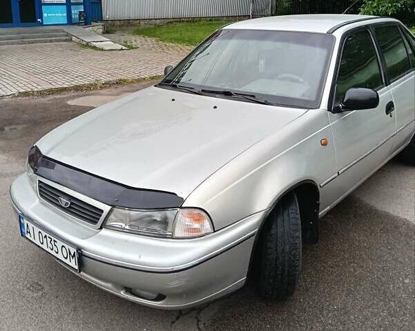 Серый Дэу Нексия, объемом двигателя 1.5 л и пробегом 290 тыс. км за 1800 $, фото 1 на Automoto.ua