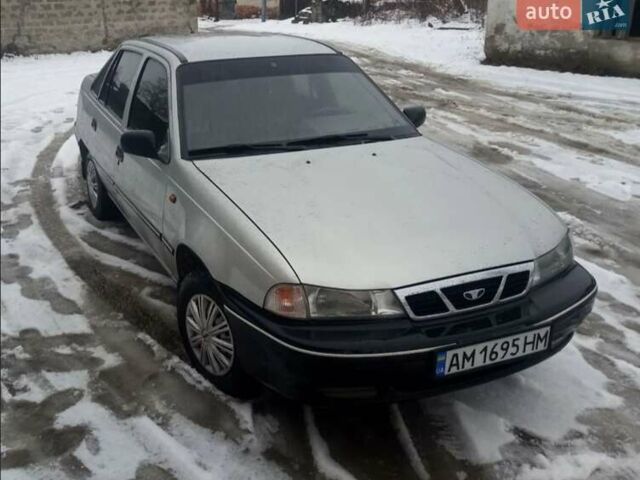 Серый Дэу Нексия, объемом двигателя 1.5 л и пробегом 202 тыс. км за 1850 $, фото 1 на Automoto.ua