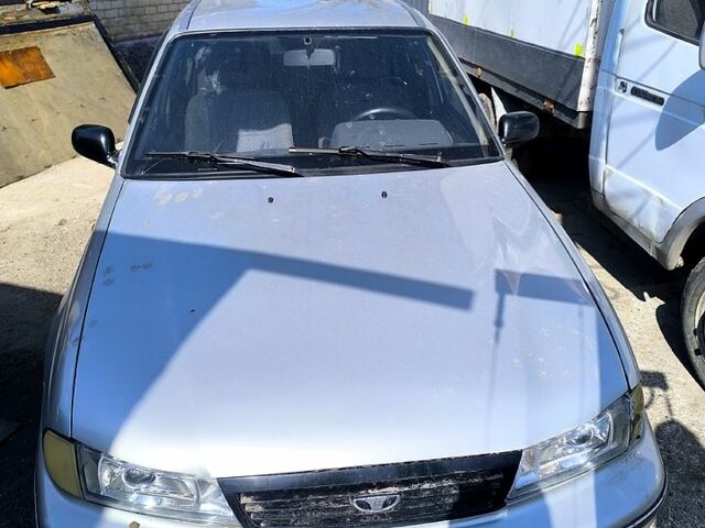 Серый Дэу Нексия, объемом двигателя 1.5 л и пробегом 300 тыс. км за 1700 $, фото 1 на Automoto.ua