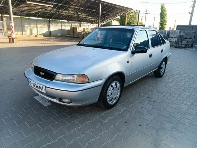 Сірий Деу Нексія, об'ємом двигуна 1.5 л та пробігом 170 тис. км за 1500 $, фото 1 на Automoto.ua