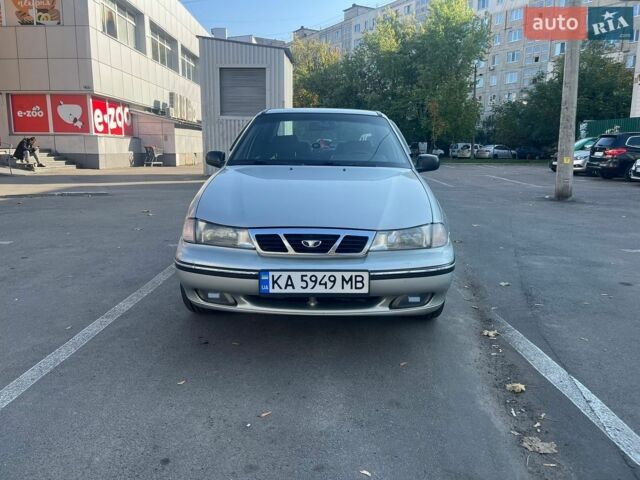 Серый Дэу Нексия, объемом двигателя 1.5 л и пробегом 324 тыс. км за 2300 $, фото 1 на Automoto.ua