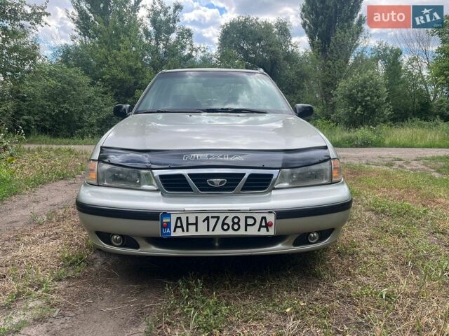 Серый Дэу Нексия, объемом двигателя 1.5 л и пробегом 206 тыс. км за 1410 $, фото 1 на Automoto.ua