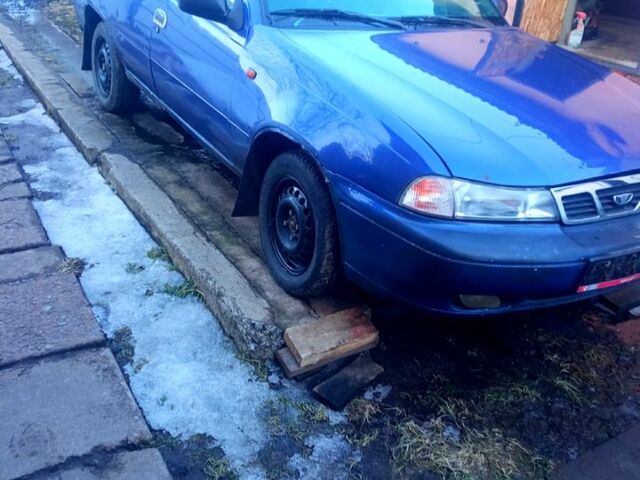 Сірий Деу Нексія, об'ємом двигуна 1.5 л та пробігом 0 тис. км за 200 $, фото 1 на Automoto.ua